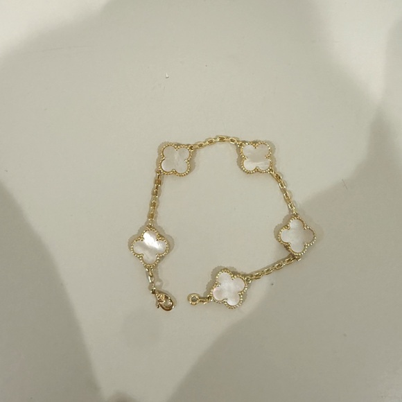 Alhambra mother of pearl bracelet - Picture 3 of 3